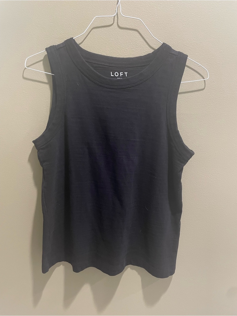 LOFT Black Harbor Tank